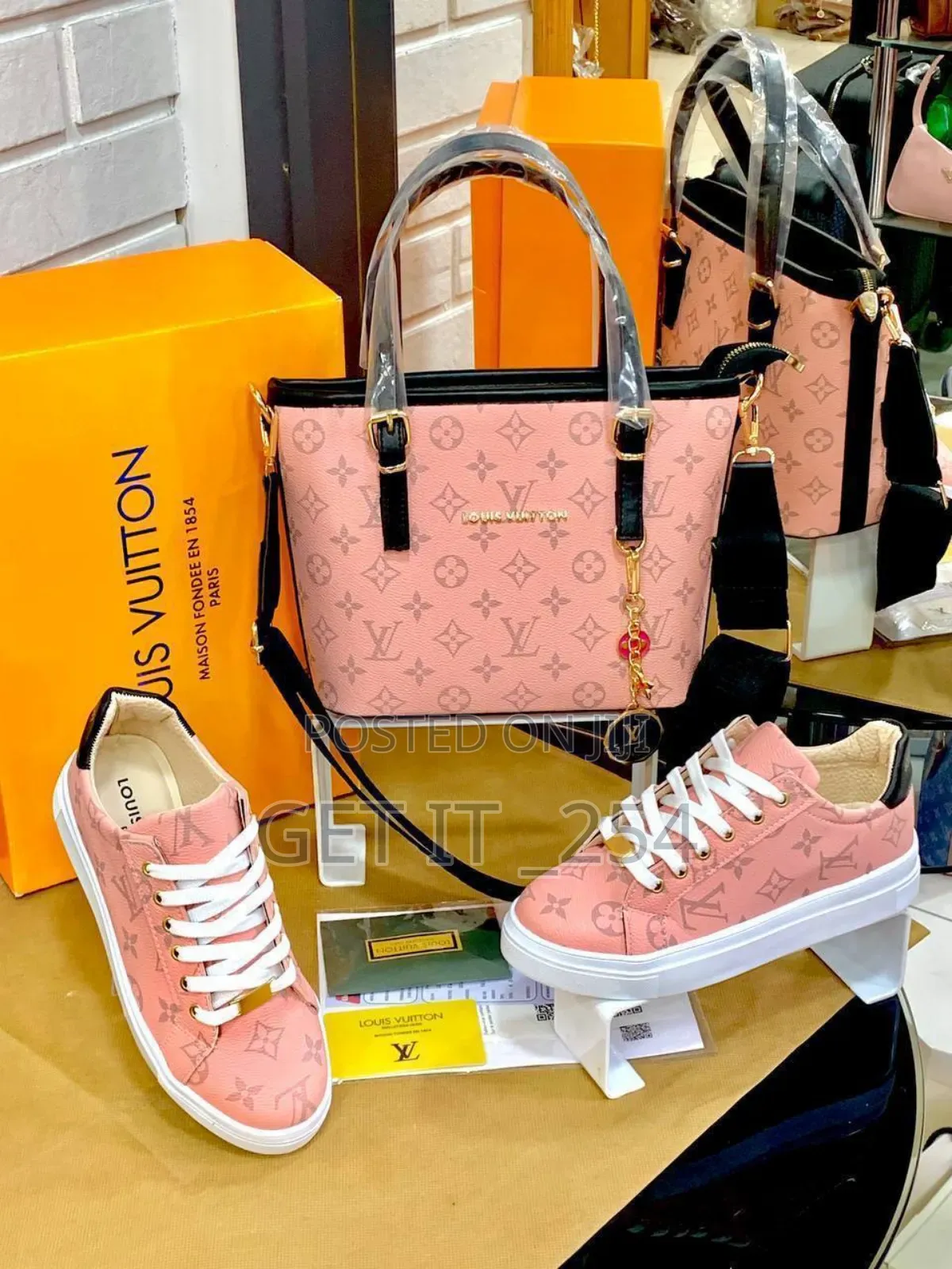 Lv Set Shoes × Bag Quality Sizes 37 40
