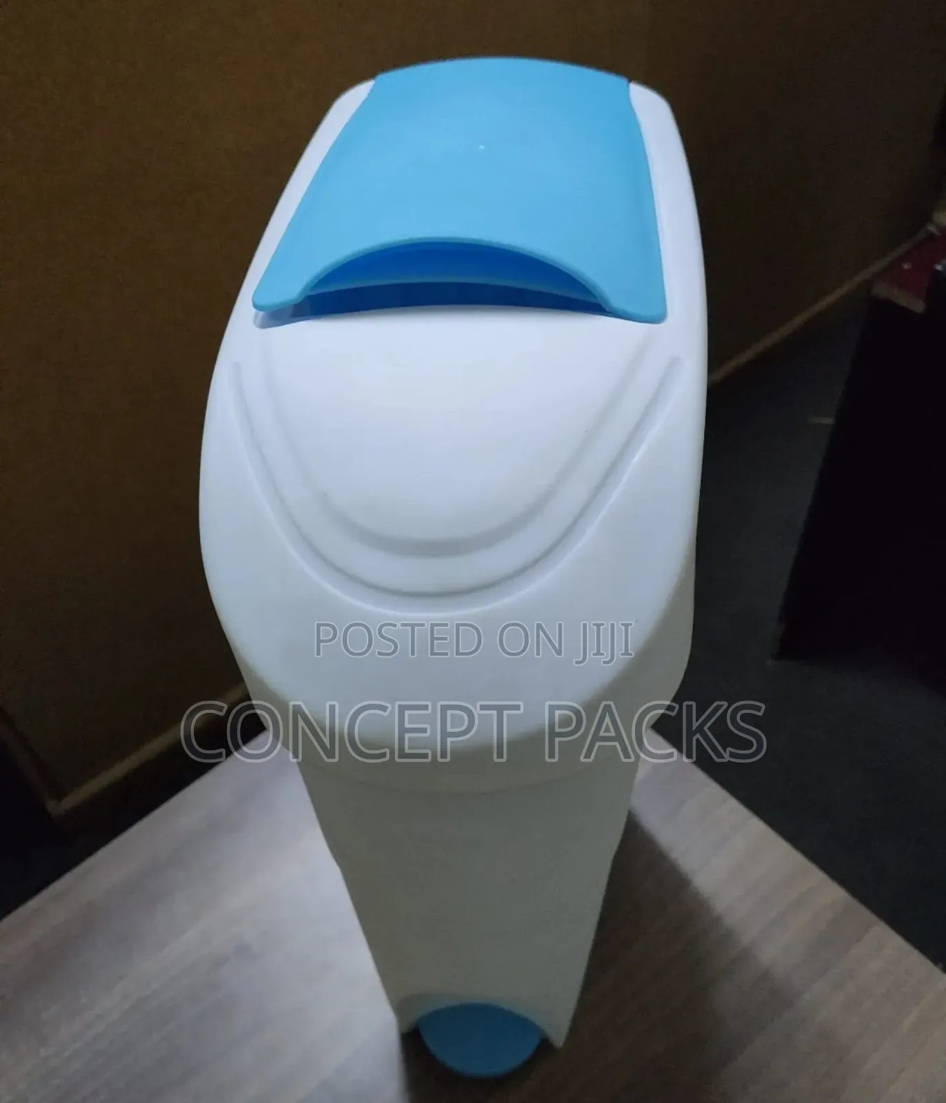 Blue White Sanitary Bin 18 Litres.