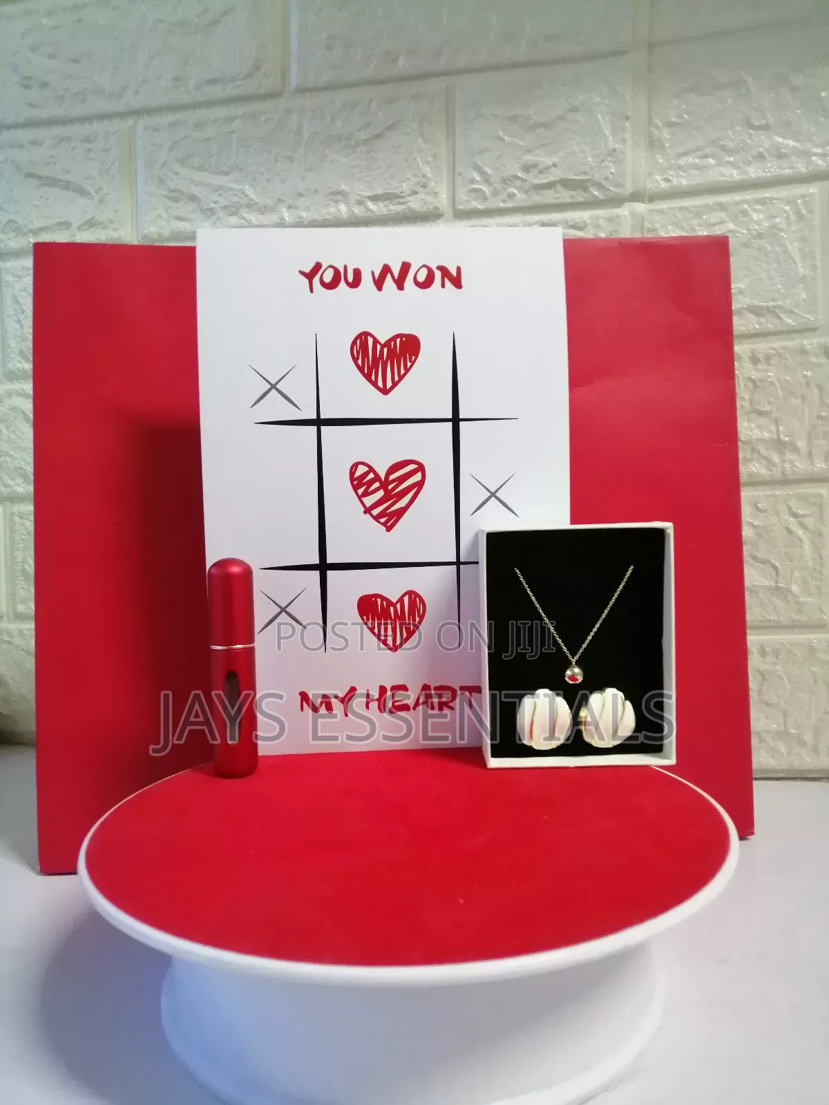 Chic And Elegant Gift Set