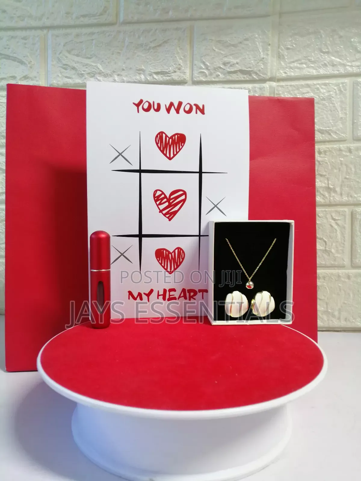 Chic And Elegant Gift Set