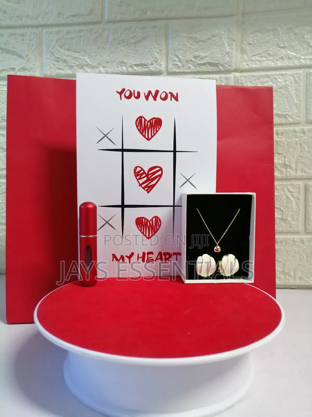 Chic And Elegant Gift Set