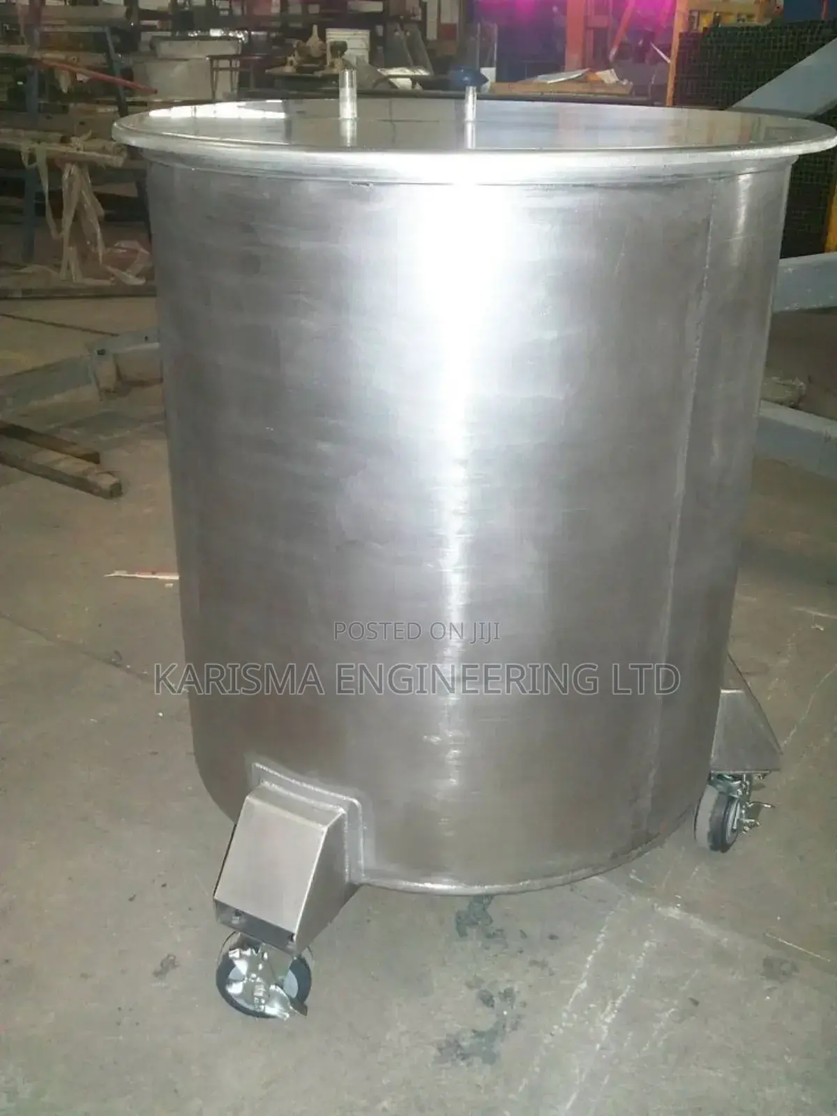 Stainless Steel Chemical Mixing/Storage Tanks
