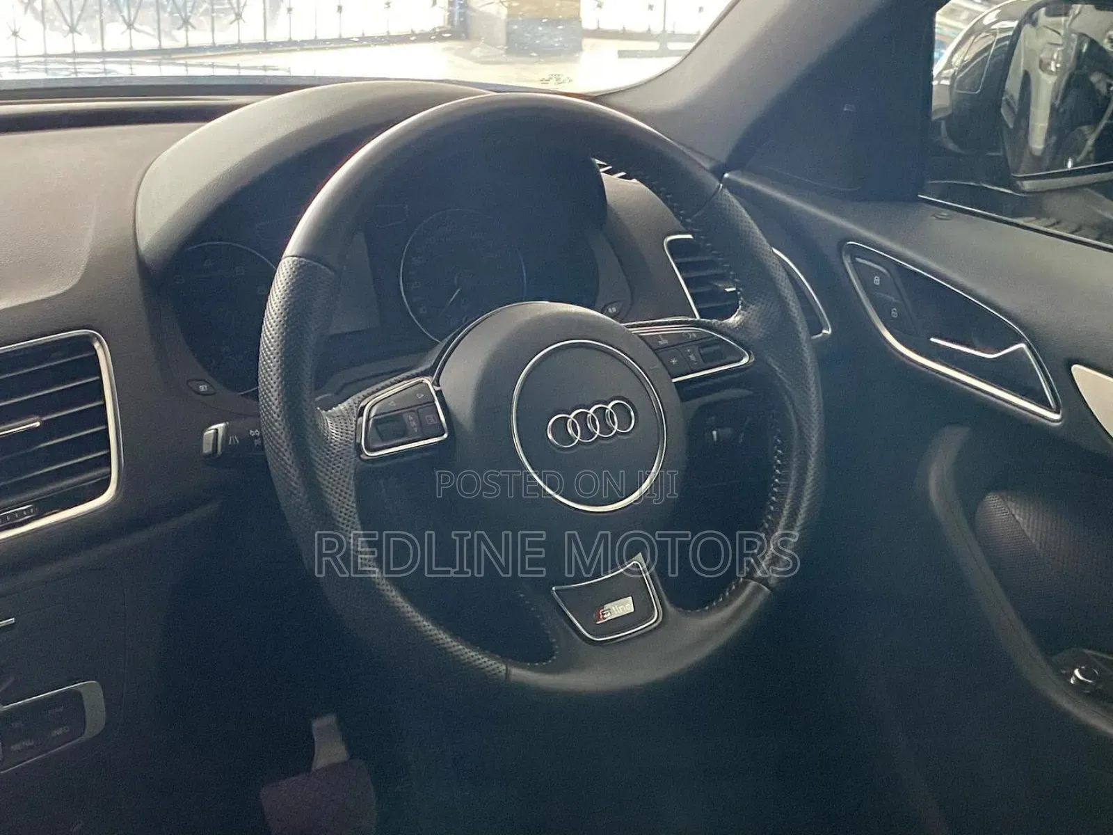 Audi Q3 2018 Black