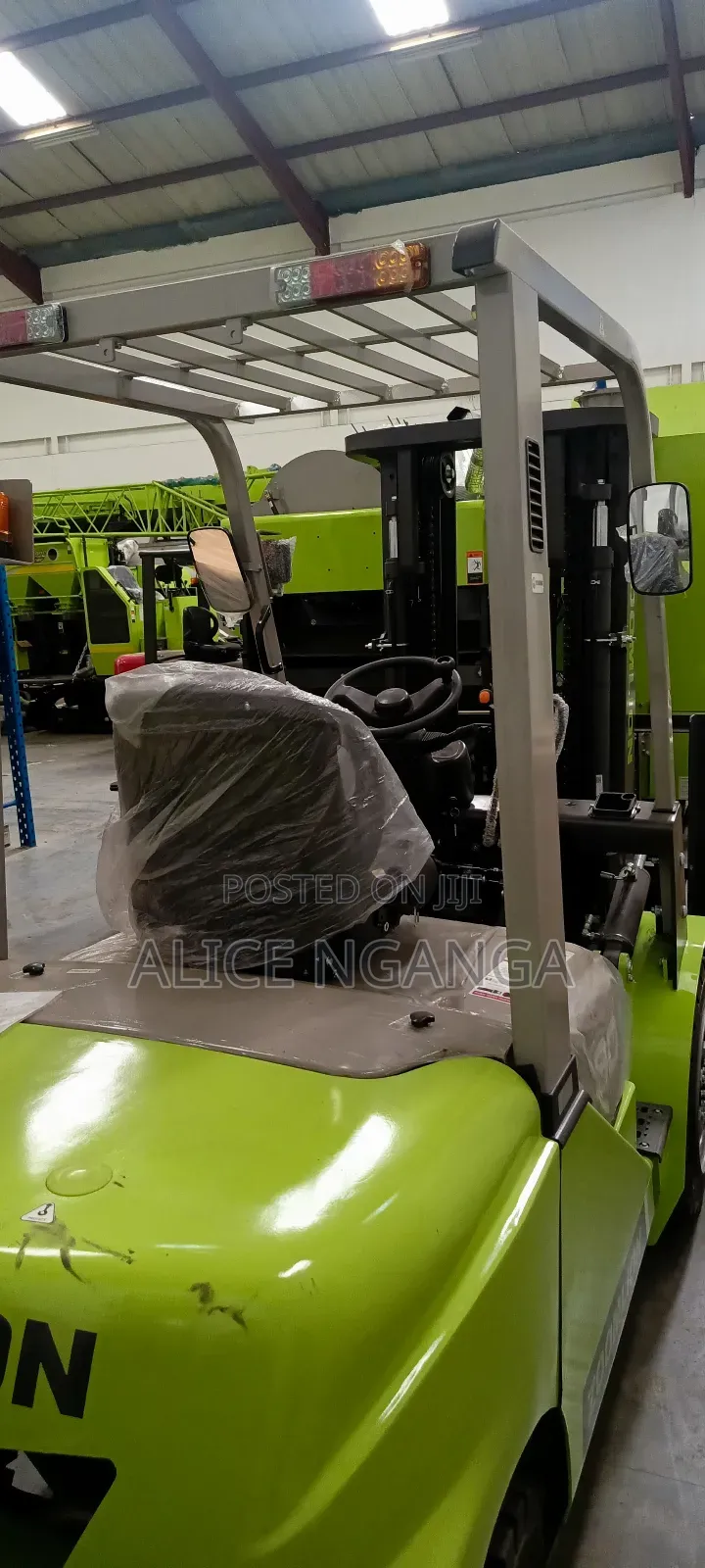 Folklift , 3tns , 22,000$ Plus Vat
