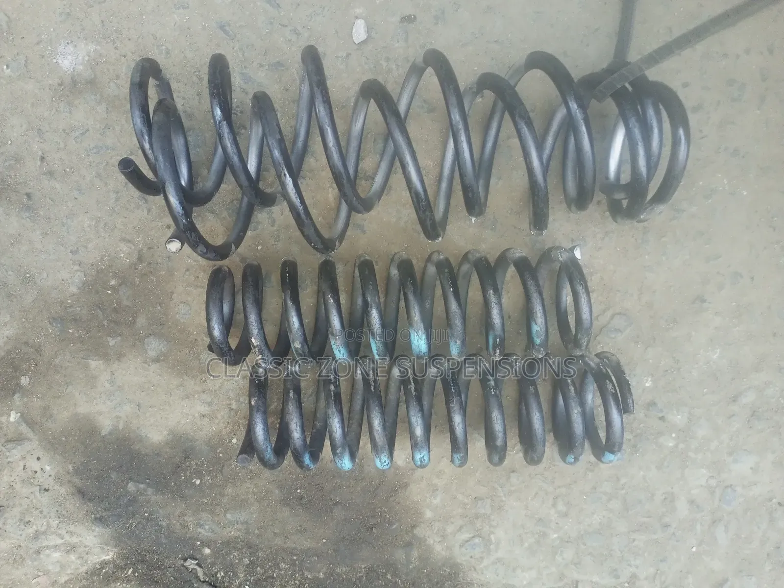 Toyota Sienta Springs