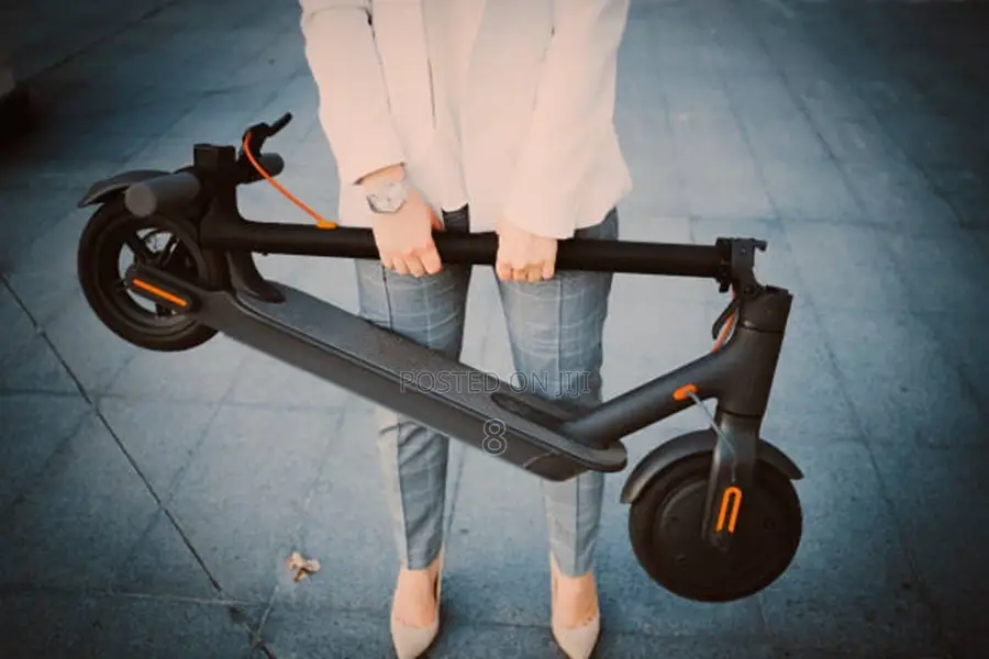 Premium Electric Scooter – Fast Charging, 40km Range