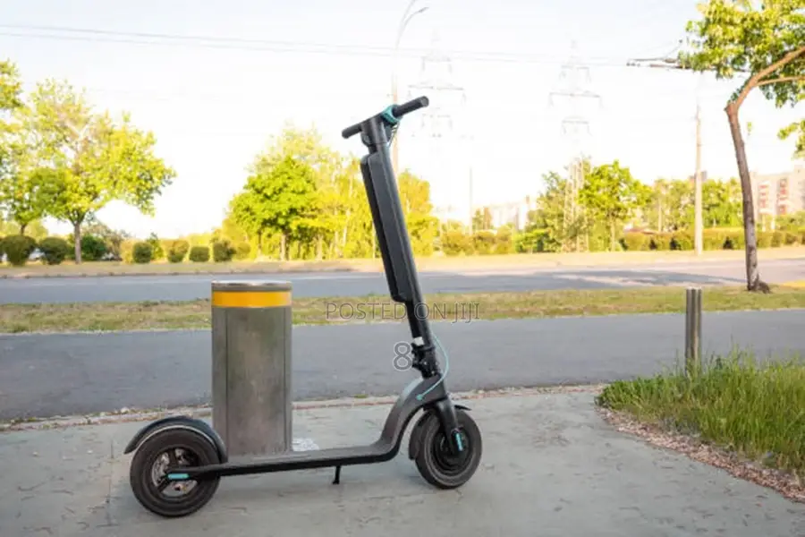 Eco-Friendly Adult Scooter – Efficient Performance
