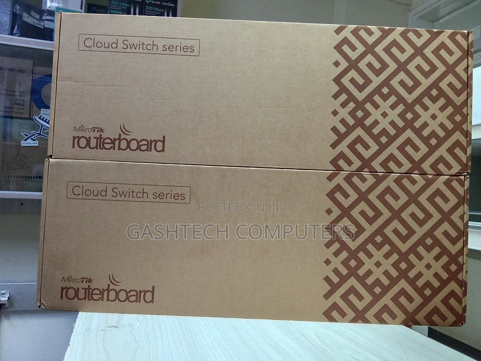 24 Port Mikrotik CRS 326-24g-2S+Rm