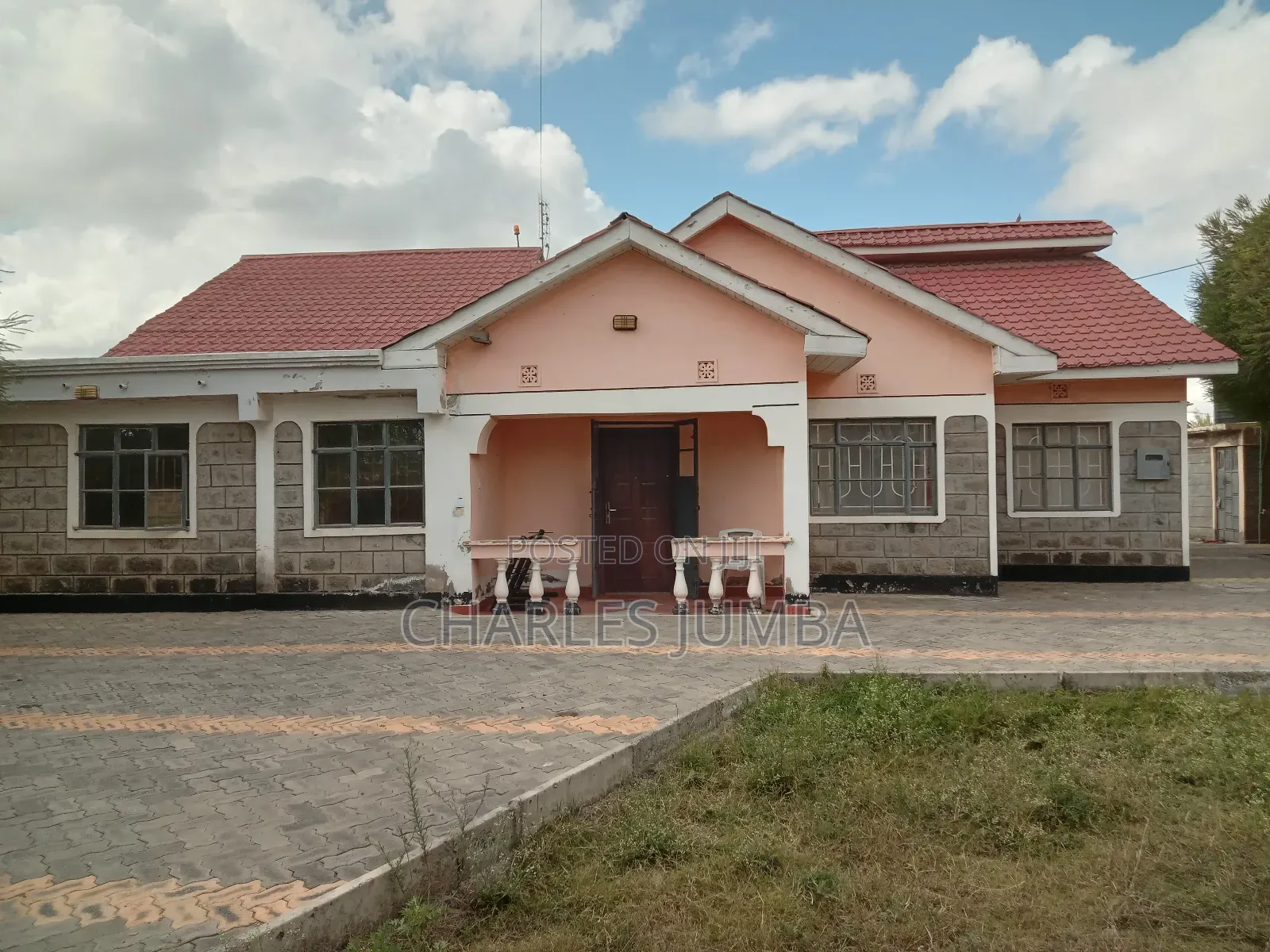 4bdrm Bungalow in Muigai Estate, Kitengela for sale