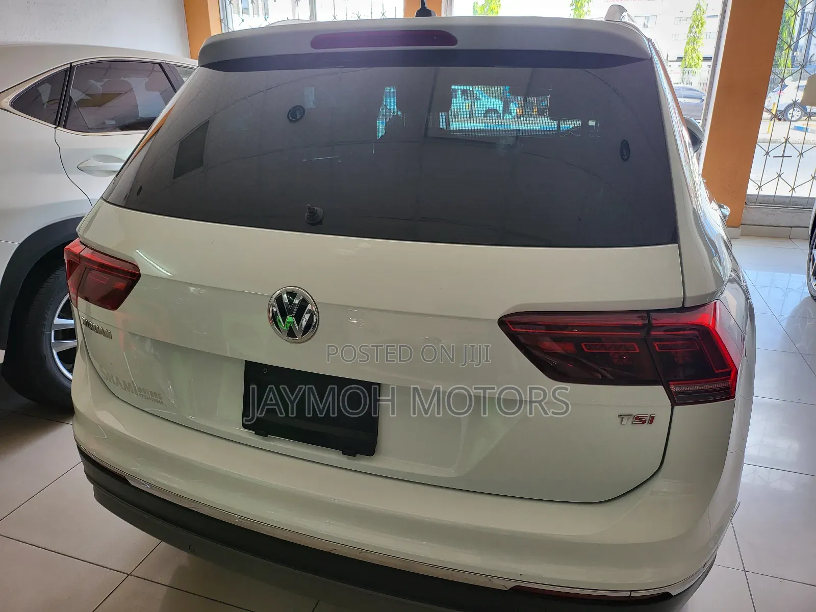 Volkswagen Tiguan 2018 White