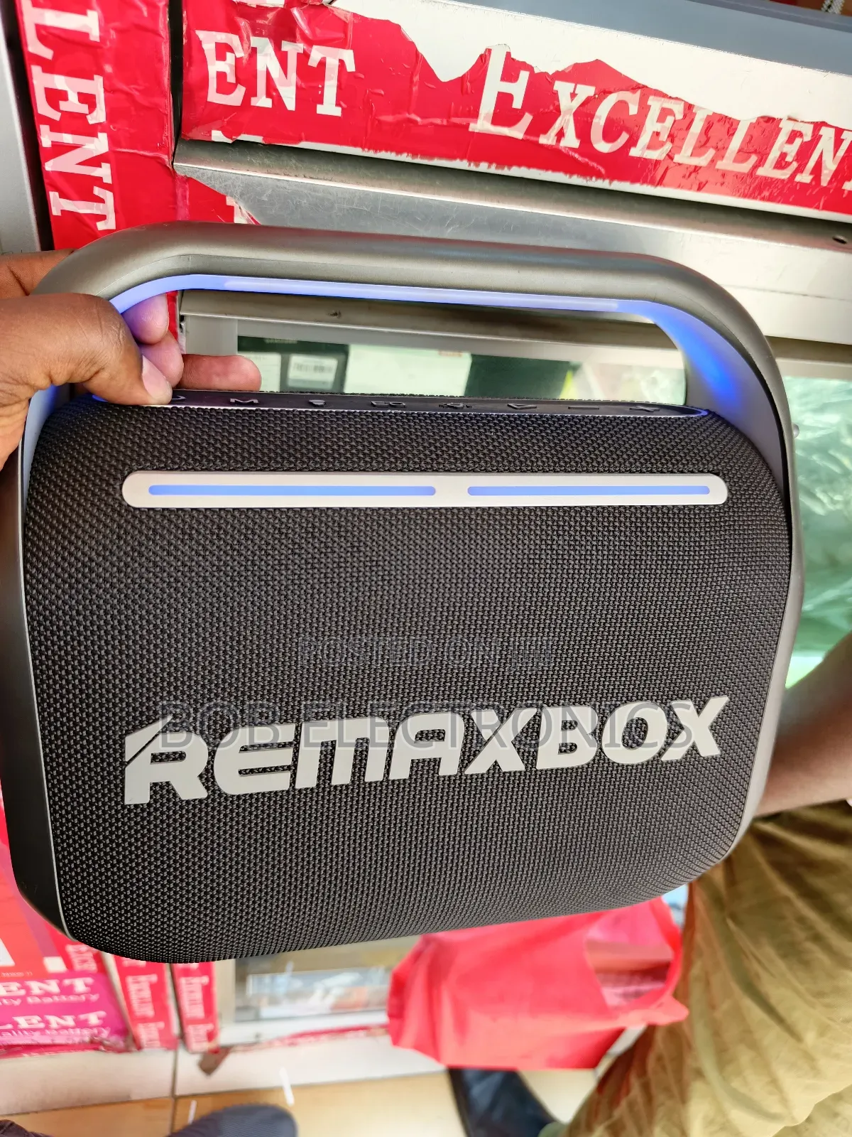 Remaxbox M65 High Performance BT
