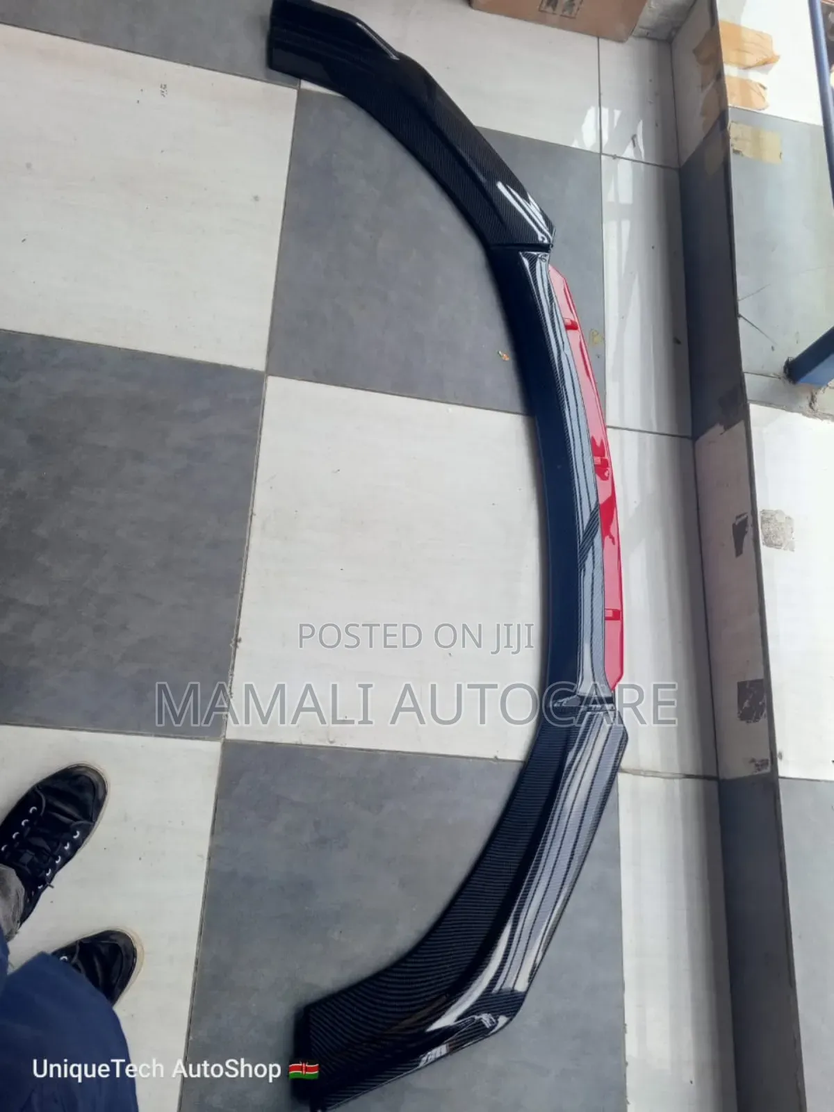 Sleek Carbon Red Car Bumper Lip Splitter