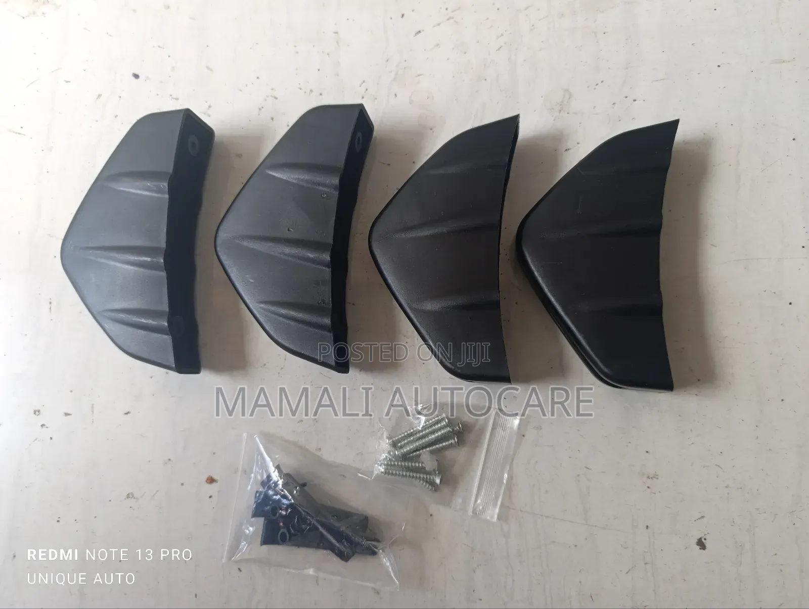 Premium 4-Piece Car Rear Diffuser