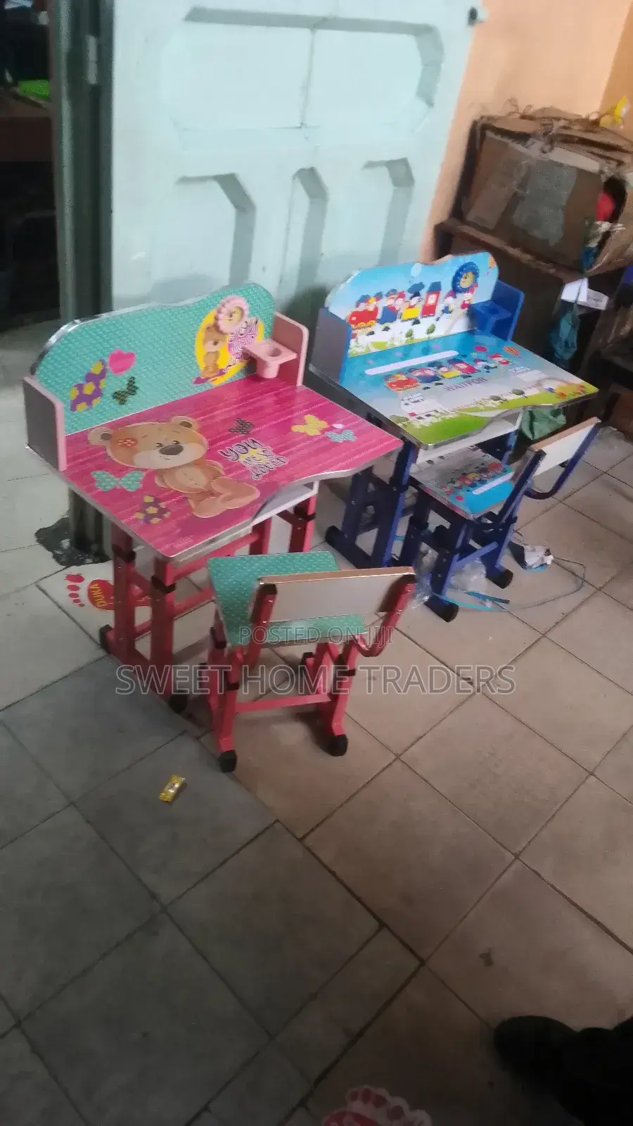 Kids Study Table