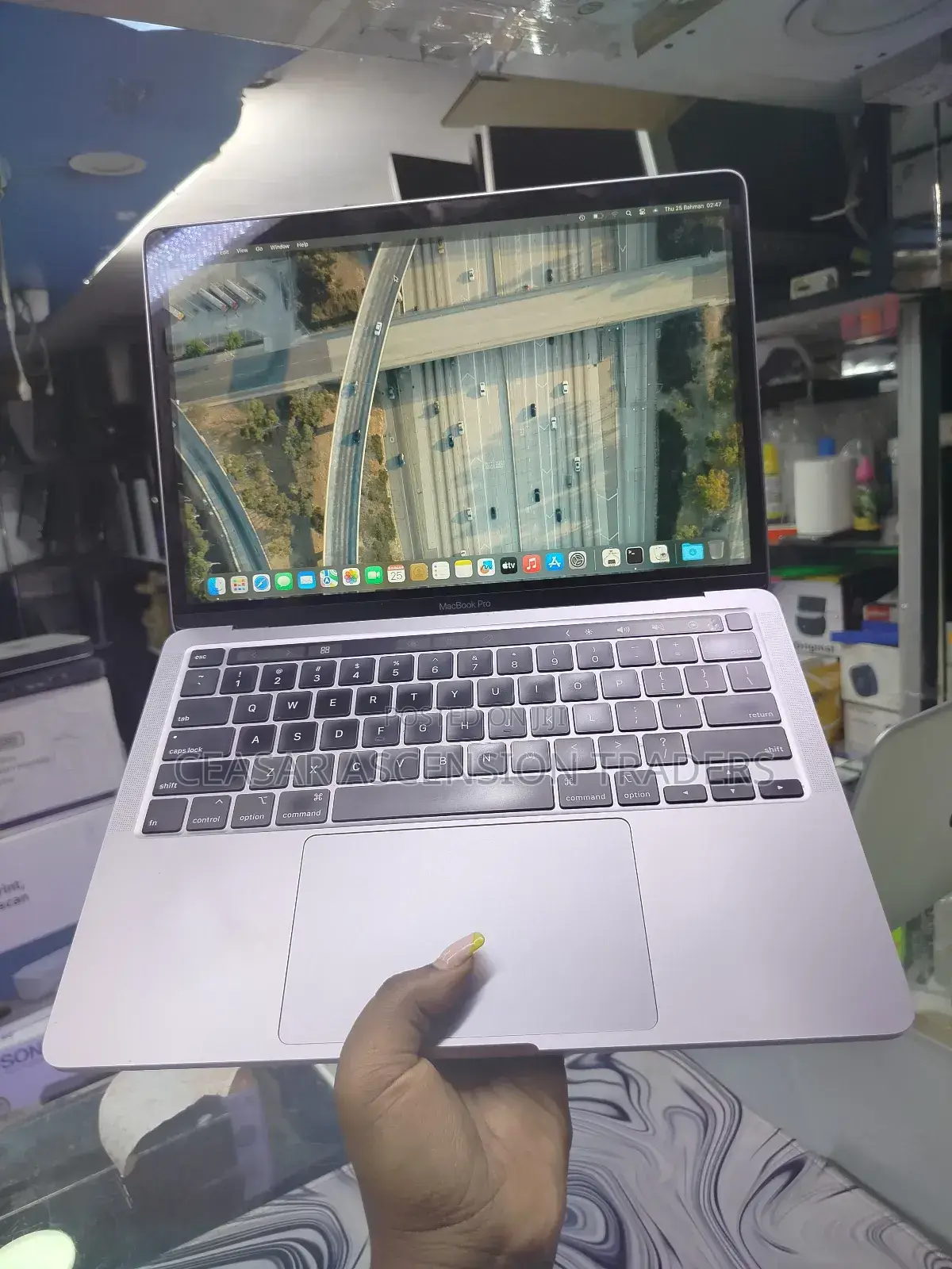 Laptop Apple MacBook Pro 2020 16GB Intel Core I7 SSD 512GB