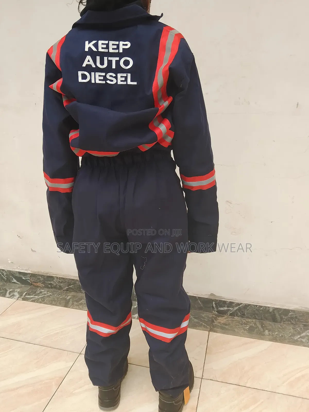 Branded Reflective Cargo