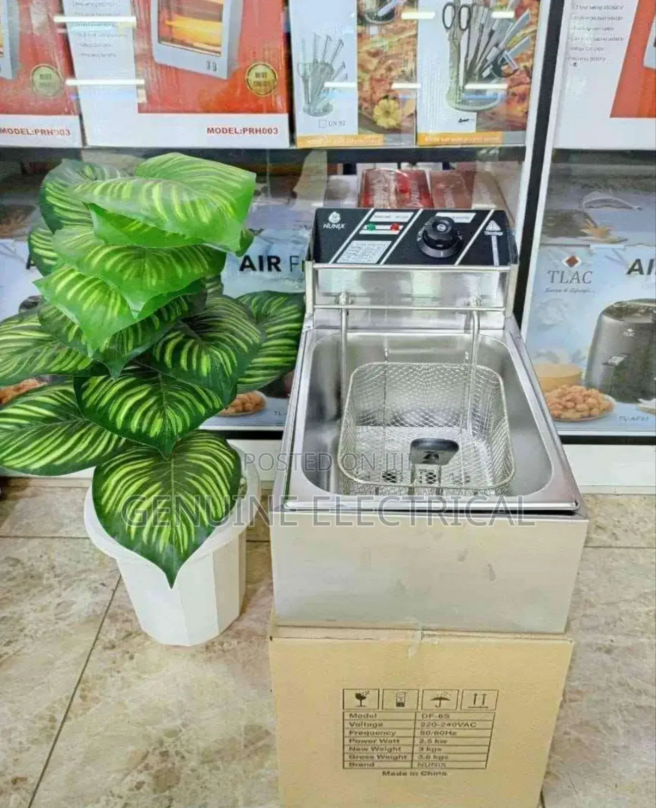 Nunix Single Frier 6litres. Electric