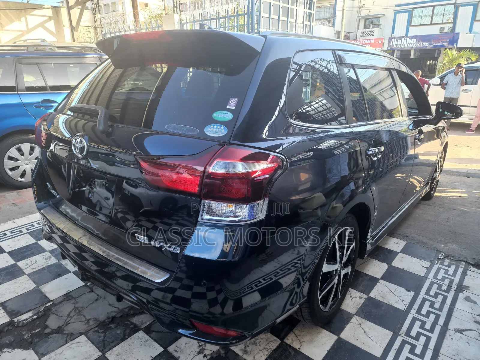 Toyota Corolla Fielder 1.5 Petrol FWD 2019 Black