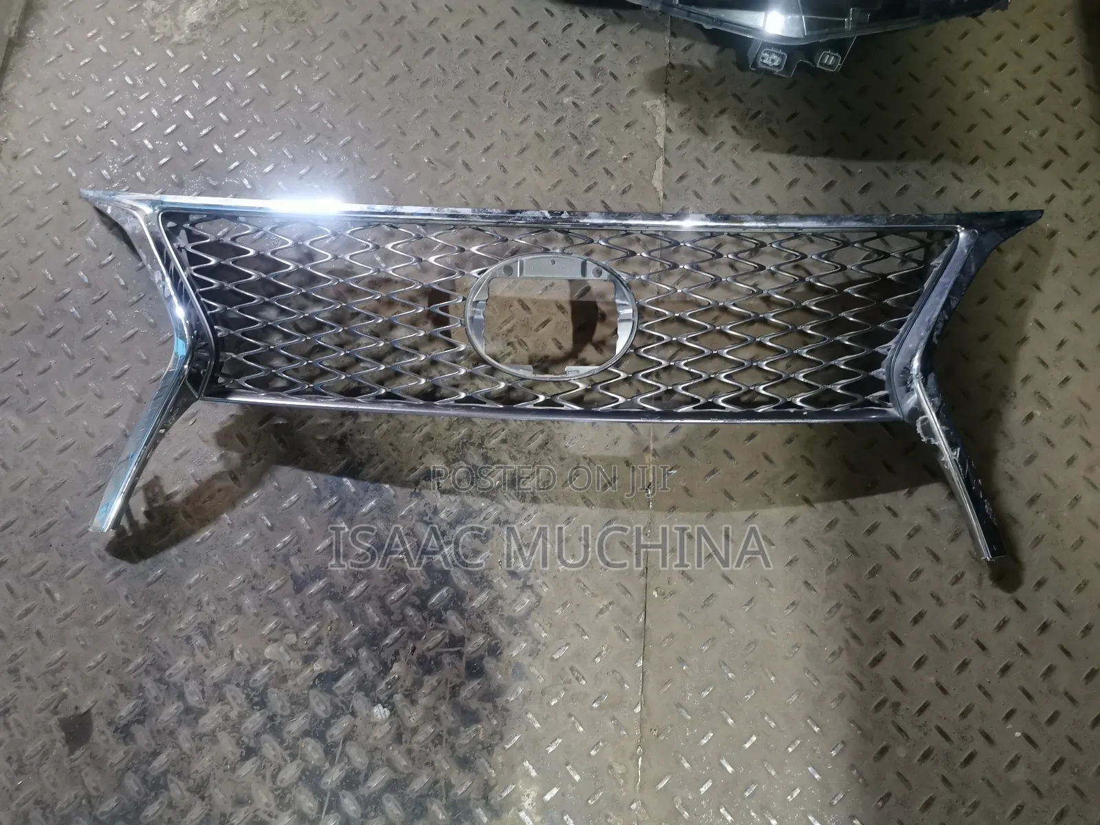Lexus Rx Grill