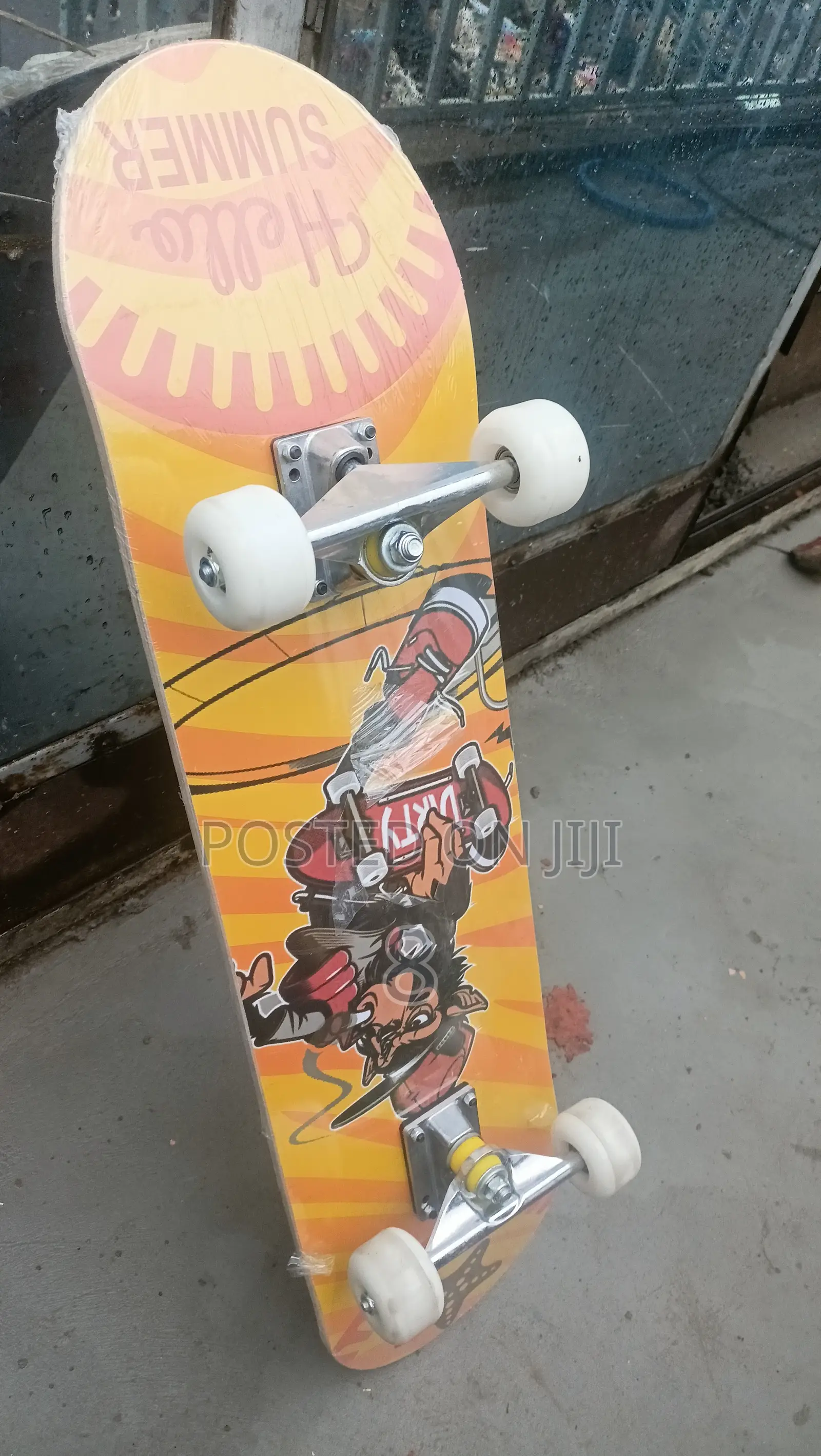 Adult Skateboard – Smooth Rides for Every Skater