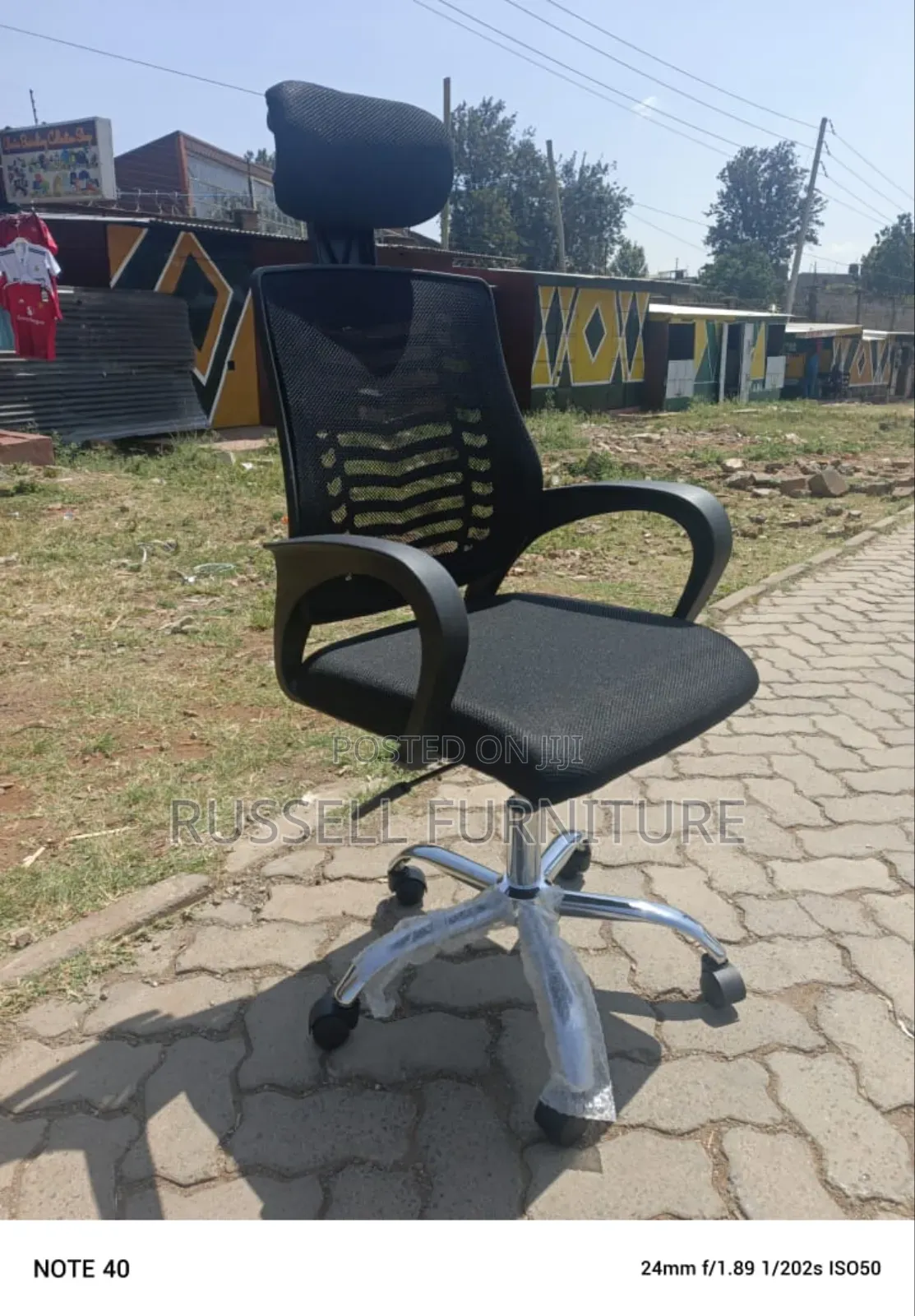 Eexecutive Headrest Office Chair Study