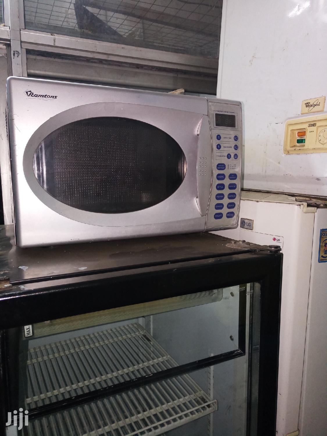 Microwave Oven