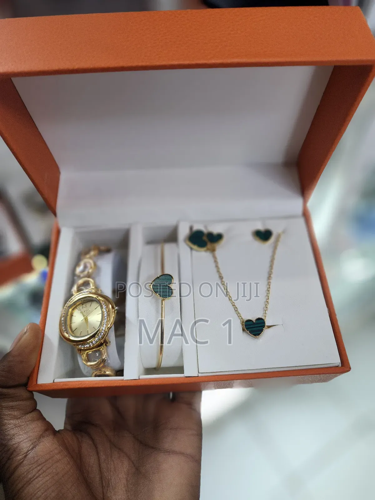 Valentine Gift Sets for Ladies
