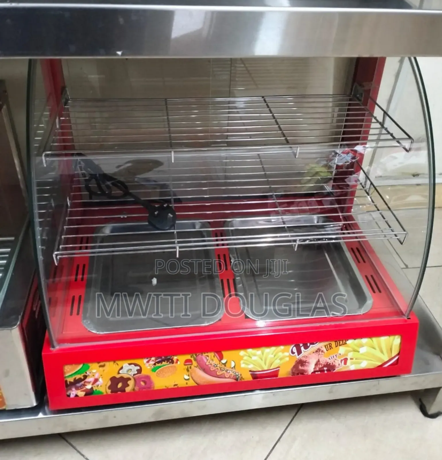 Futuristic Attractive Cake Display