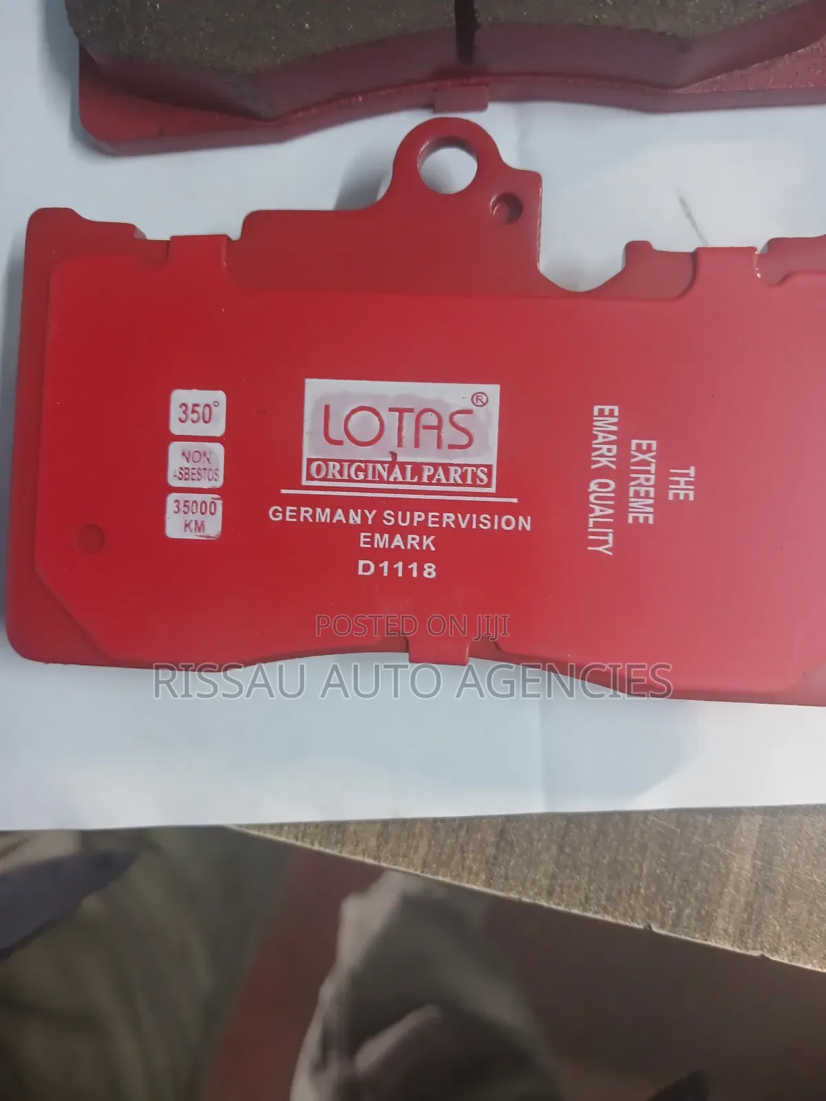 Toyota Crown,Markx New Model Lotus Front Ceramic Brake Pads.