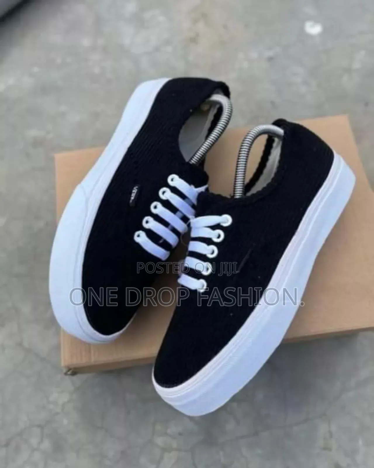 Codrouy Vans