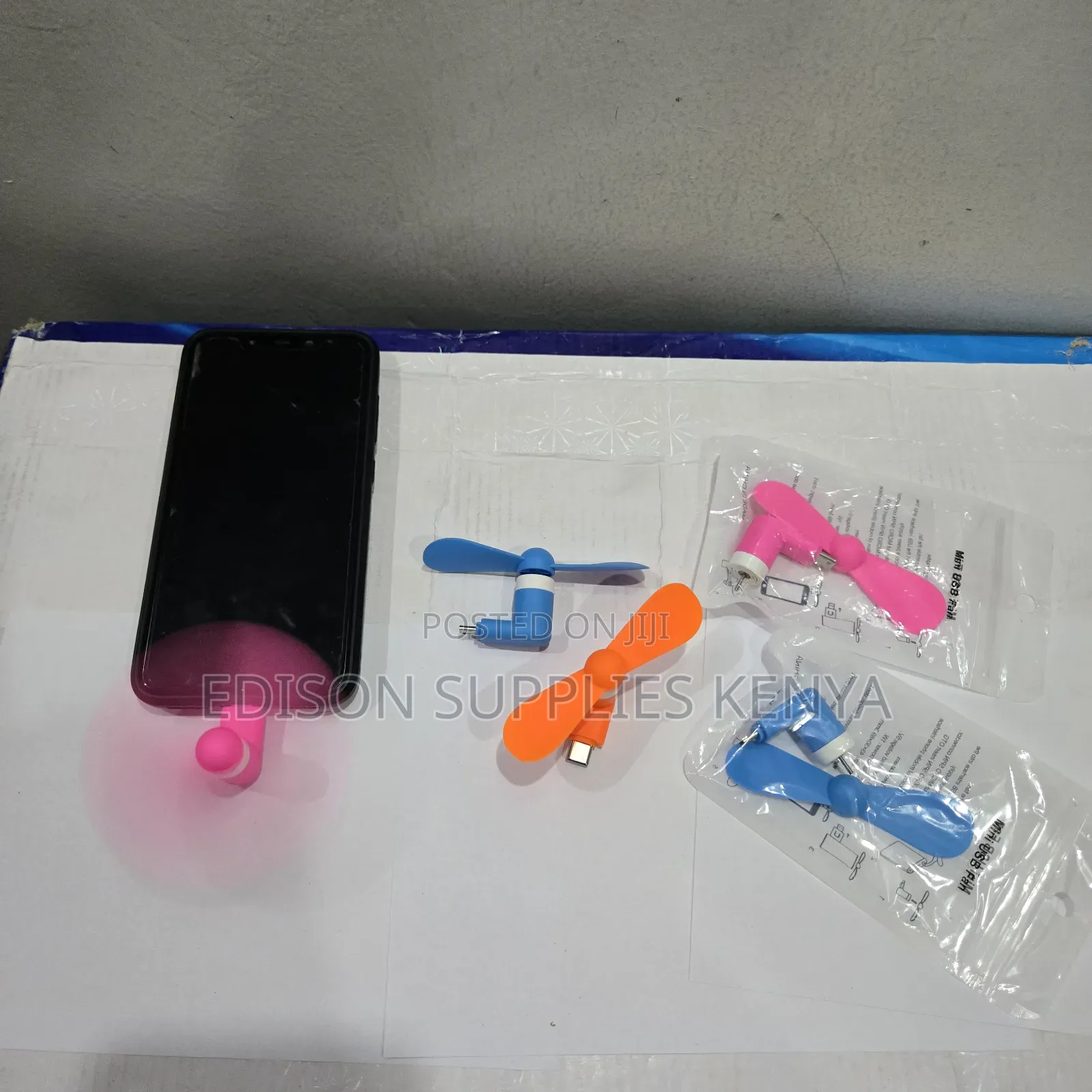 Phone Fans Cellphone Mini Fan Clip-on Charger Port USB Fans