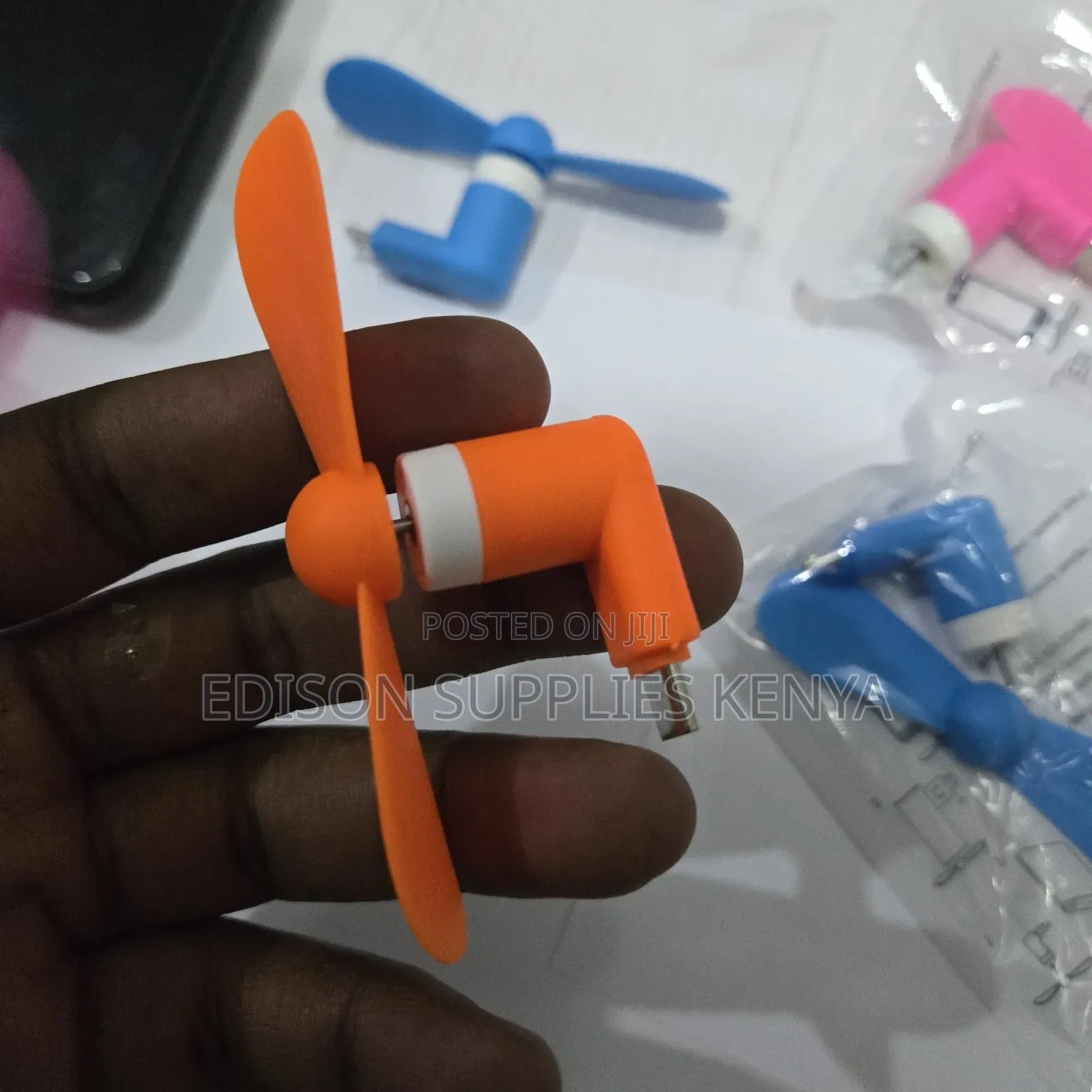 Phone Fans Cellphone Mini Fan Clip-on Charger Port USB Fans