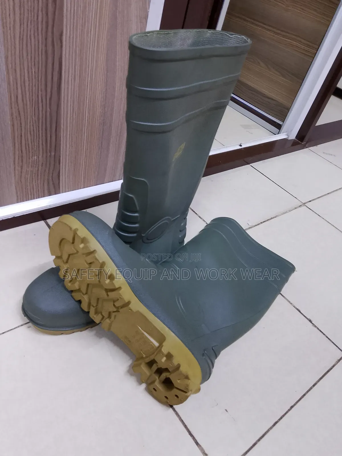Delta Protective Footwear