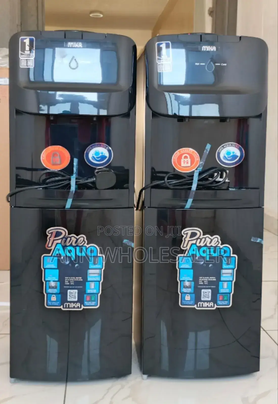 Black Mika Standing Hot and Cold Water Dispenser / D6