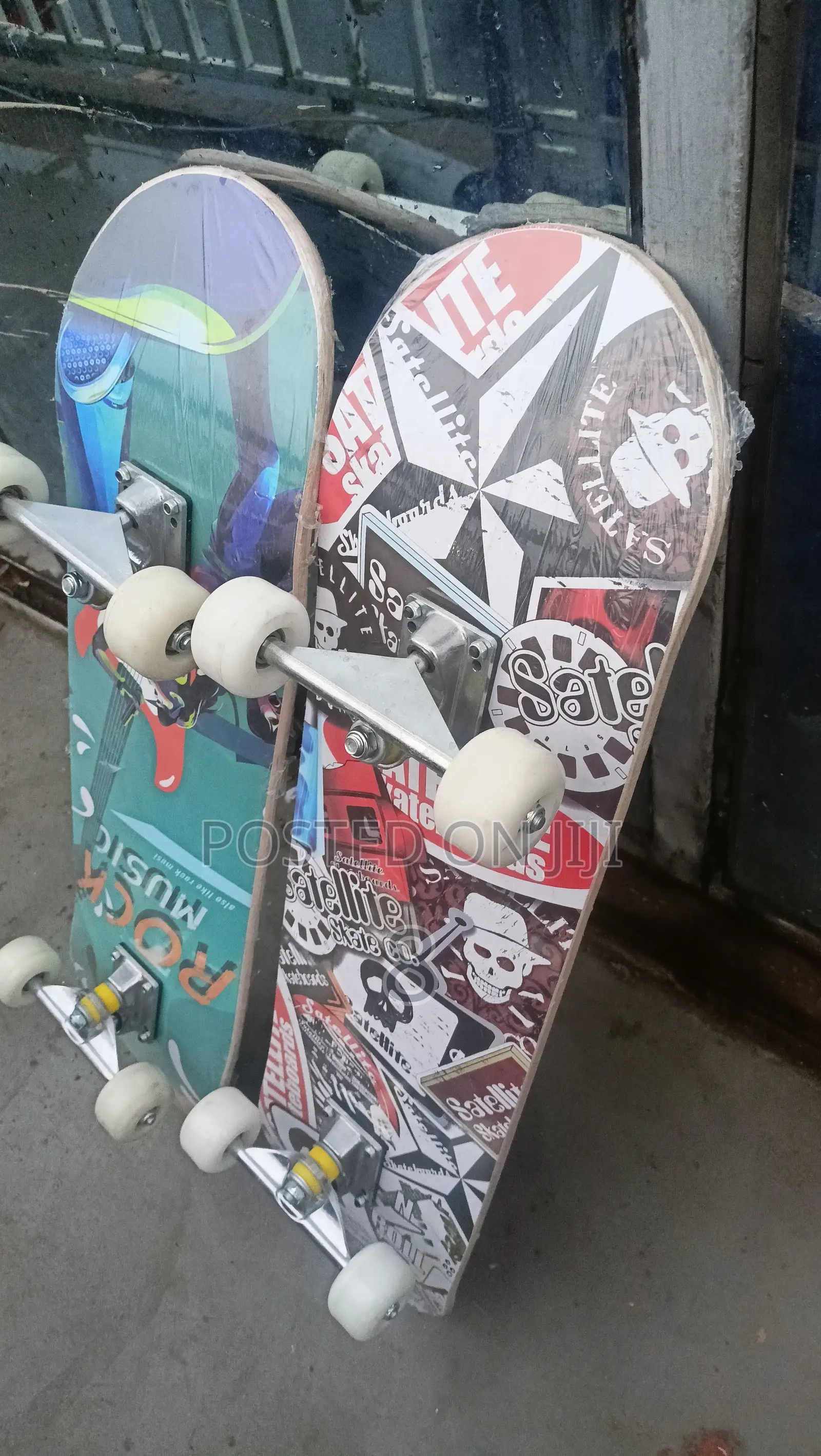 High-Quality Adult Skateboard – Built for Adventure