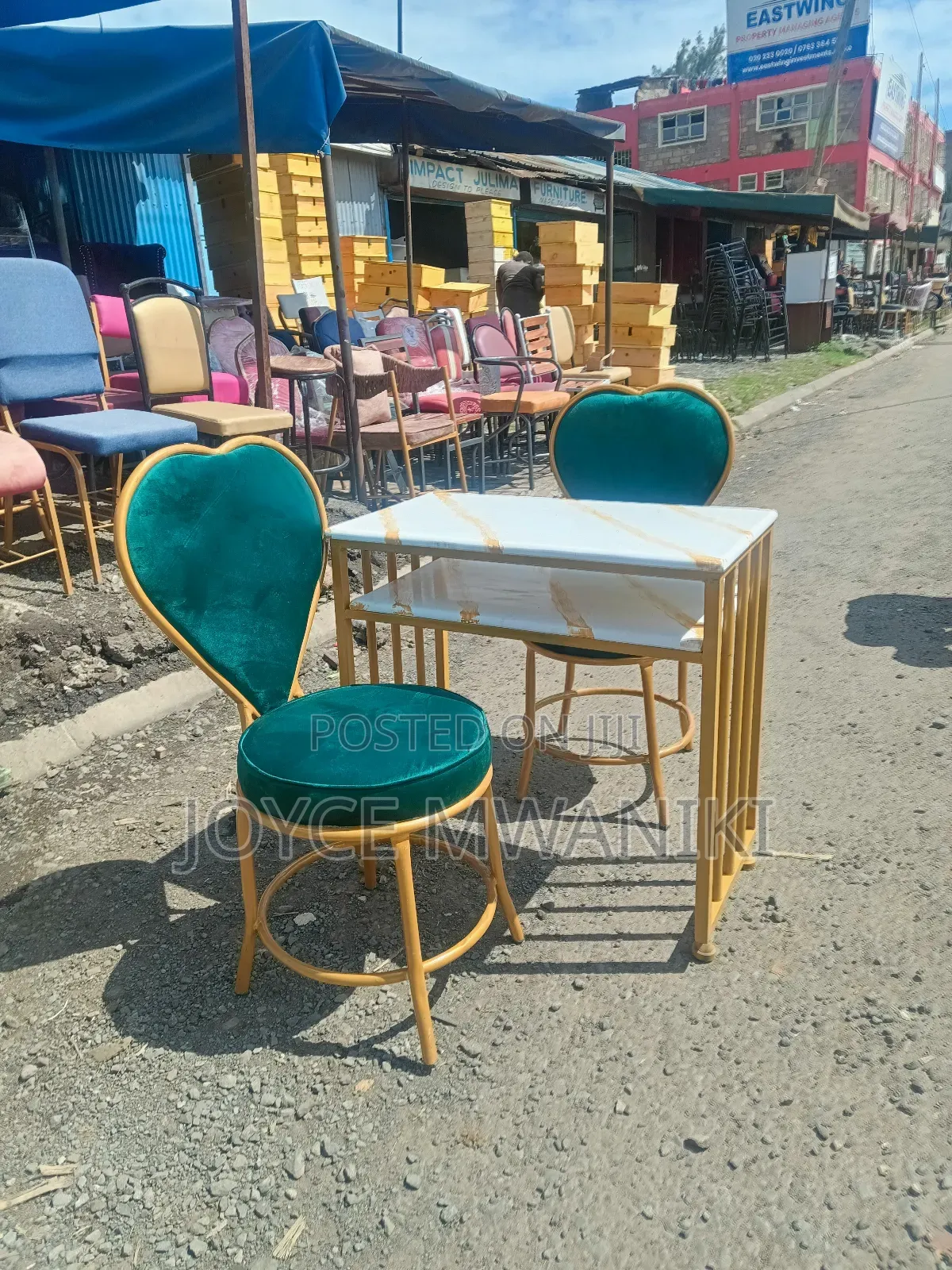 Manicure Set, 2 Green Love Seats, Marble Table 
