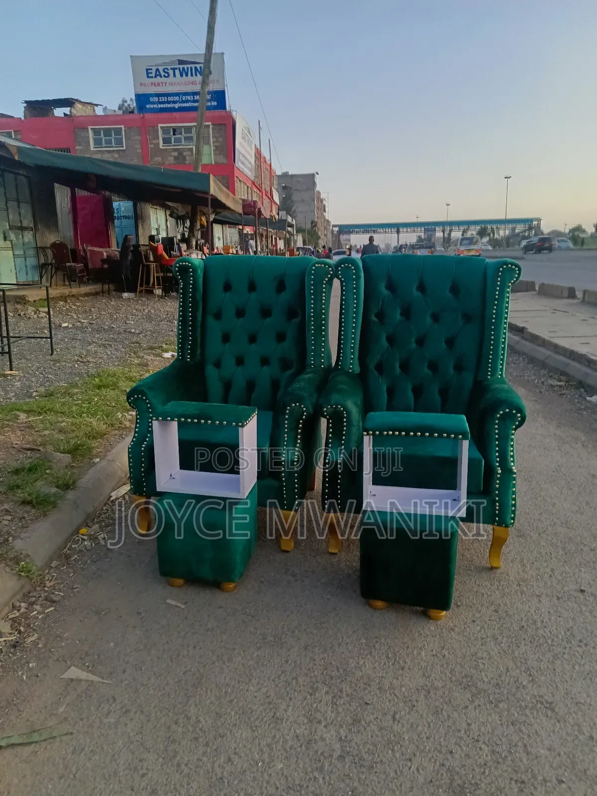 2 Pedicure Seats, 2 Stepping Stools and Poufs, Green 