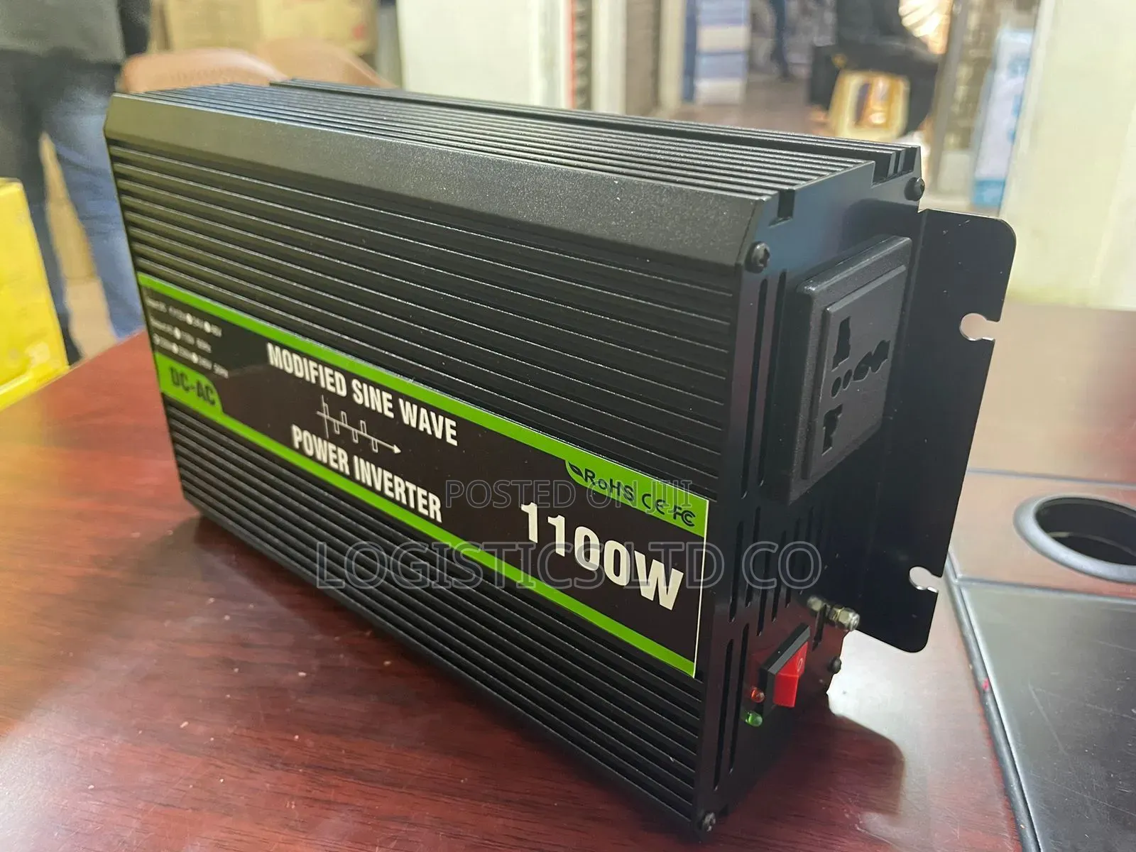 Yachu 1100watts Pure Sine Wave Solar Power Inverter
