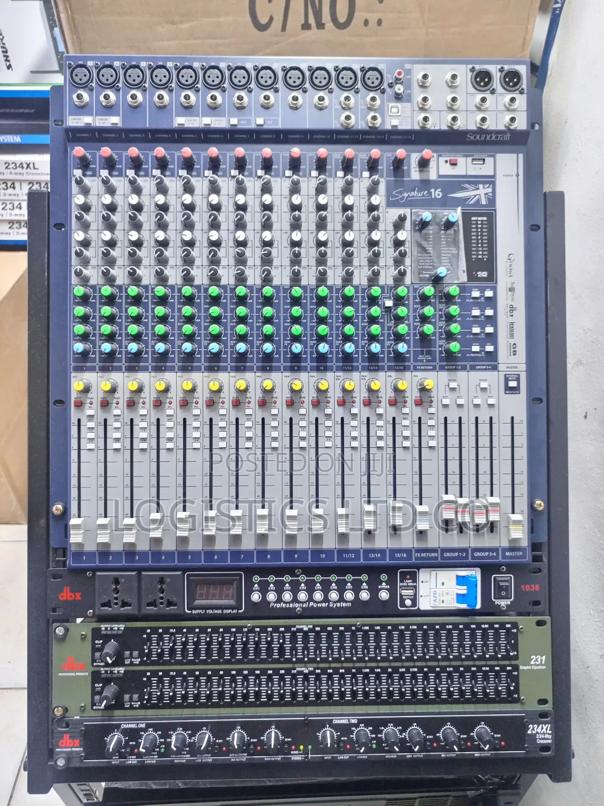 Soundcraft Signature-16 Plain Mixer/Eq Crossover Pre-Amps