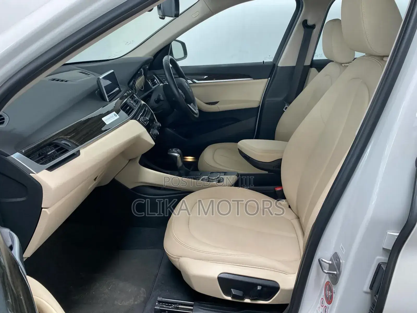 BMW X1 xDrive28i AWD 2018 Pearl
