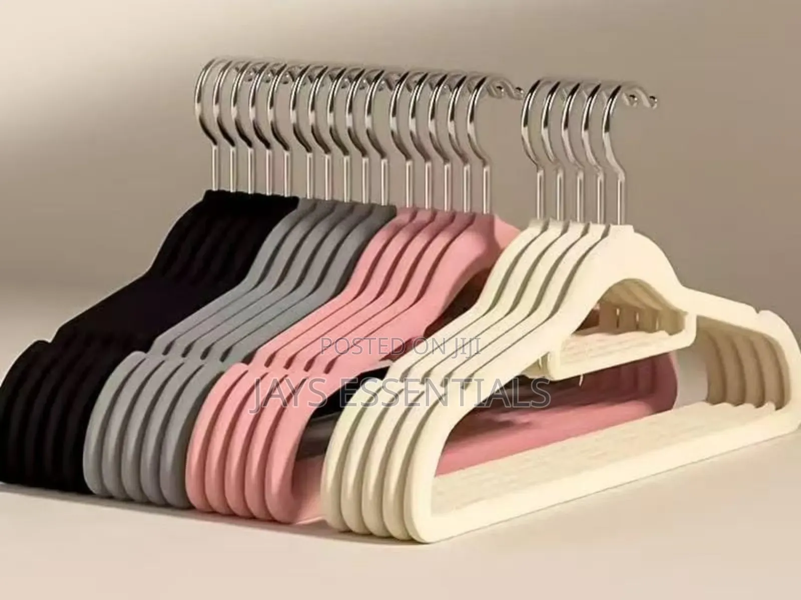 10pc Luxury Velvet Hangers