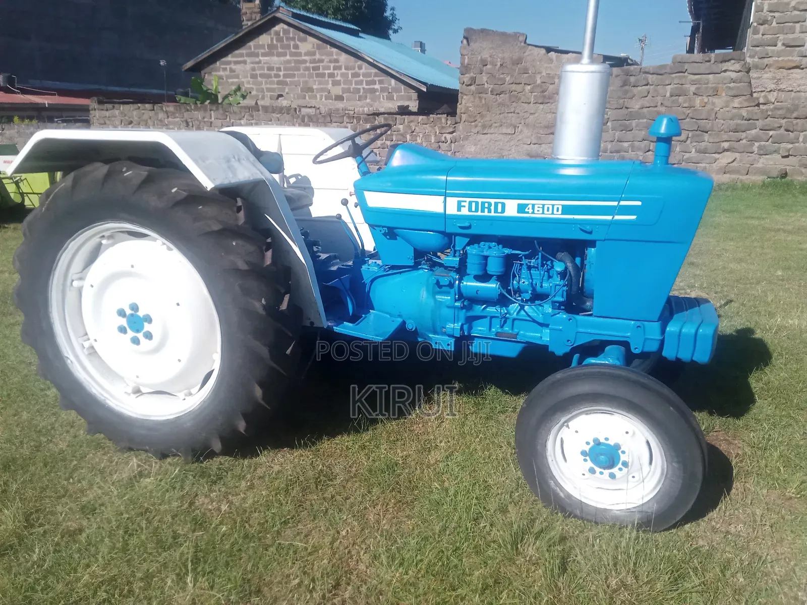 Ford 4600 Tractor