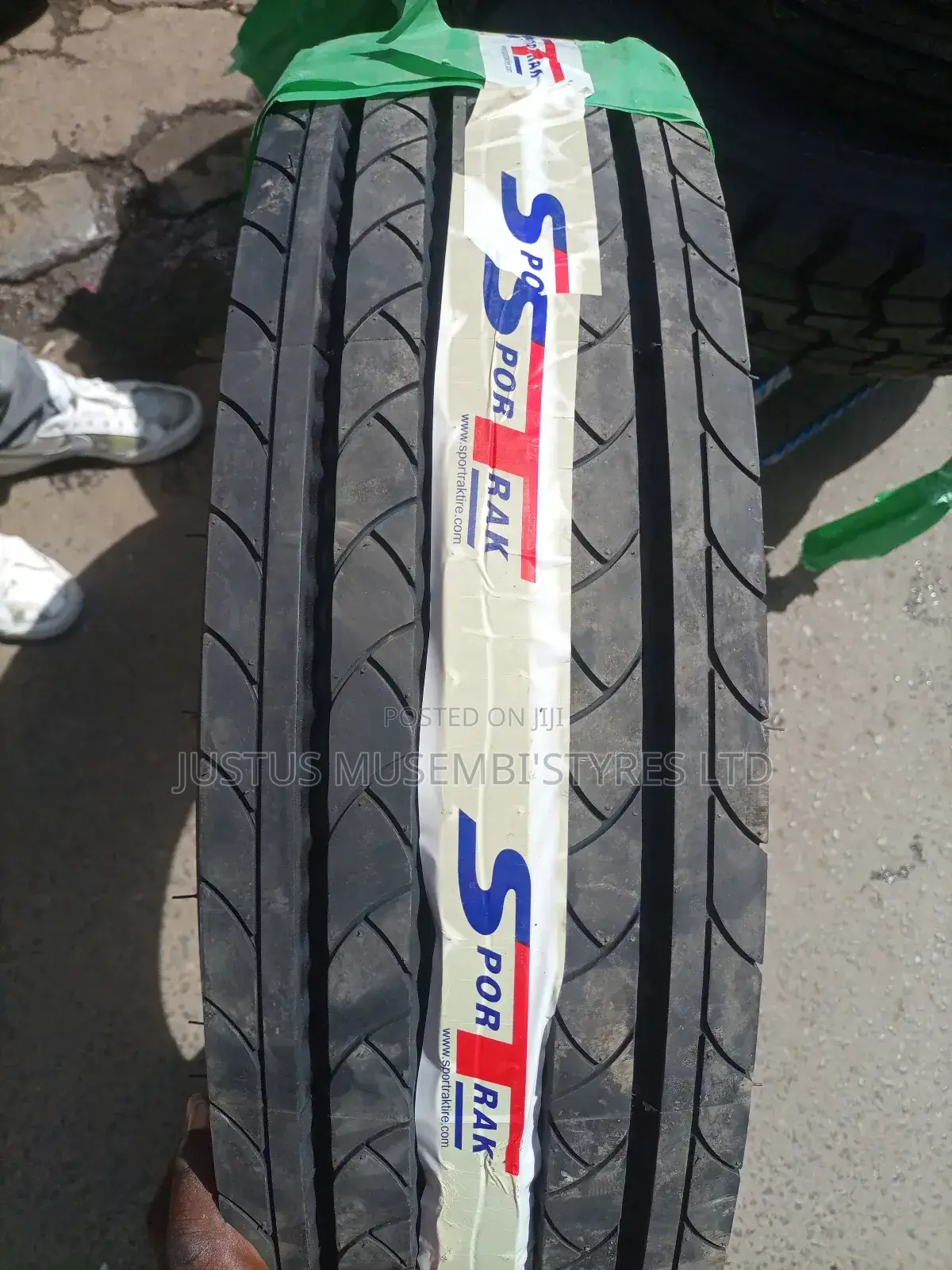 9.5r17 .5 Sportrak Tyres