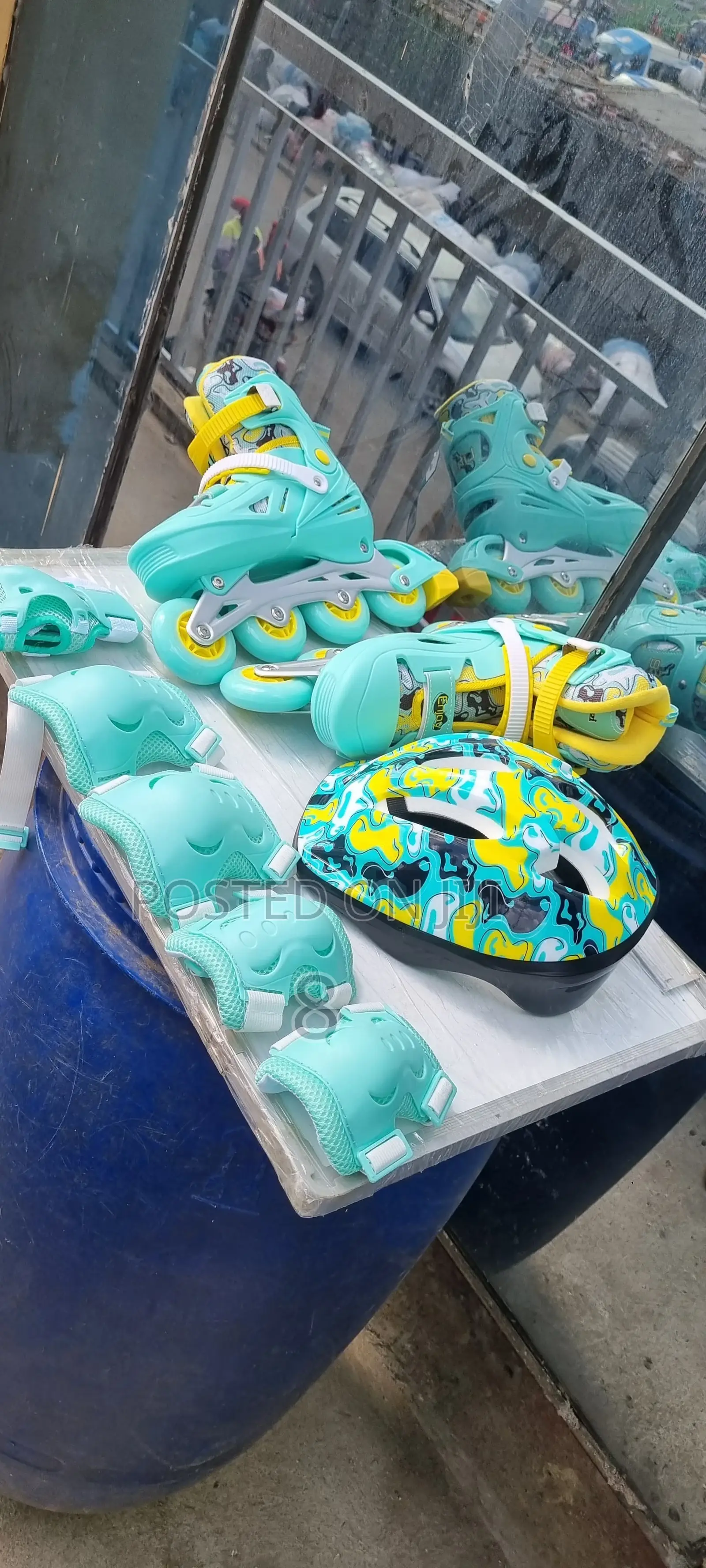 Full Inline Skating Set for Kids – Skates and Safety Gear