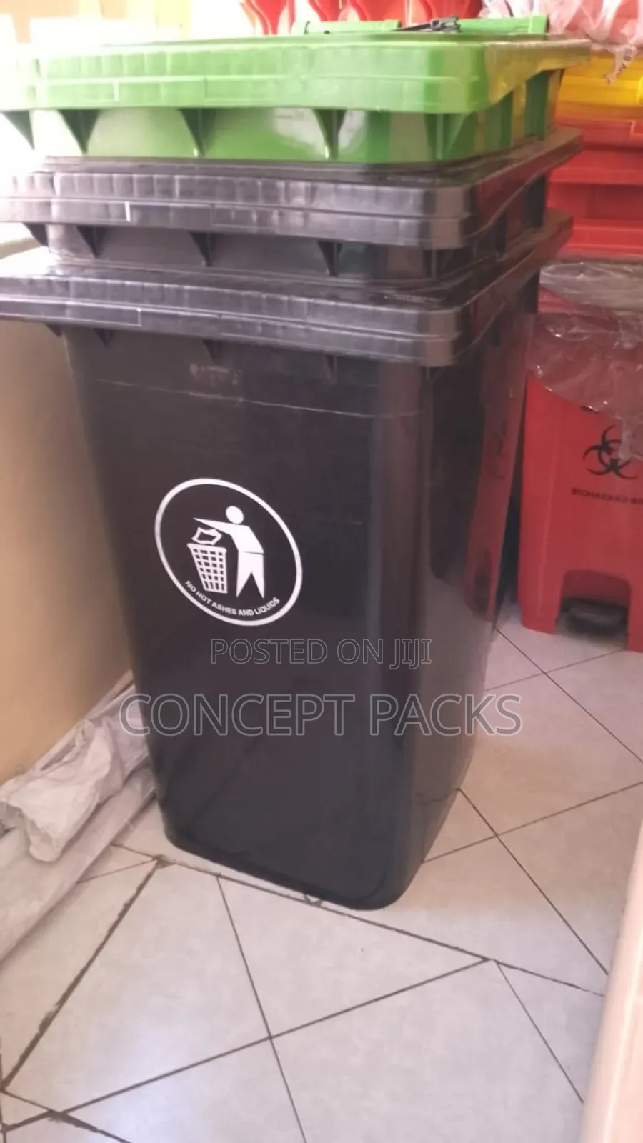 240L Wheelie Bin Plastic Dustbin