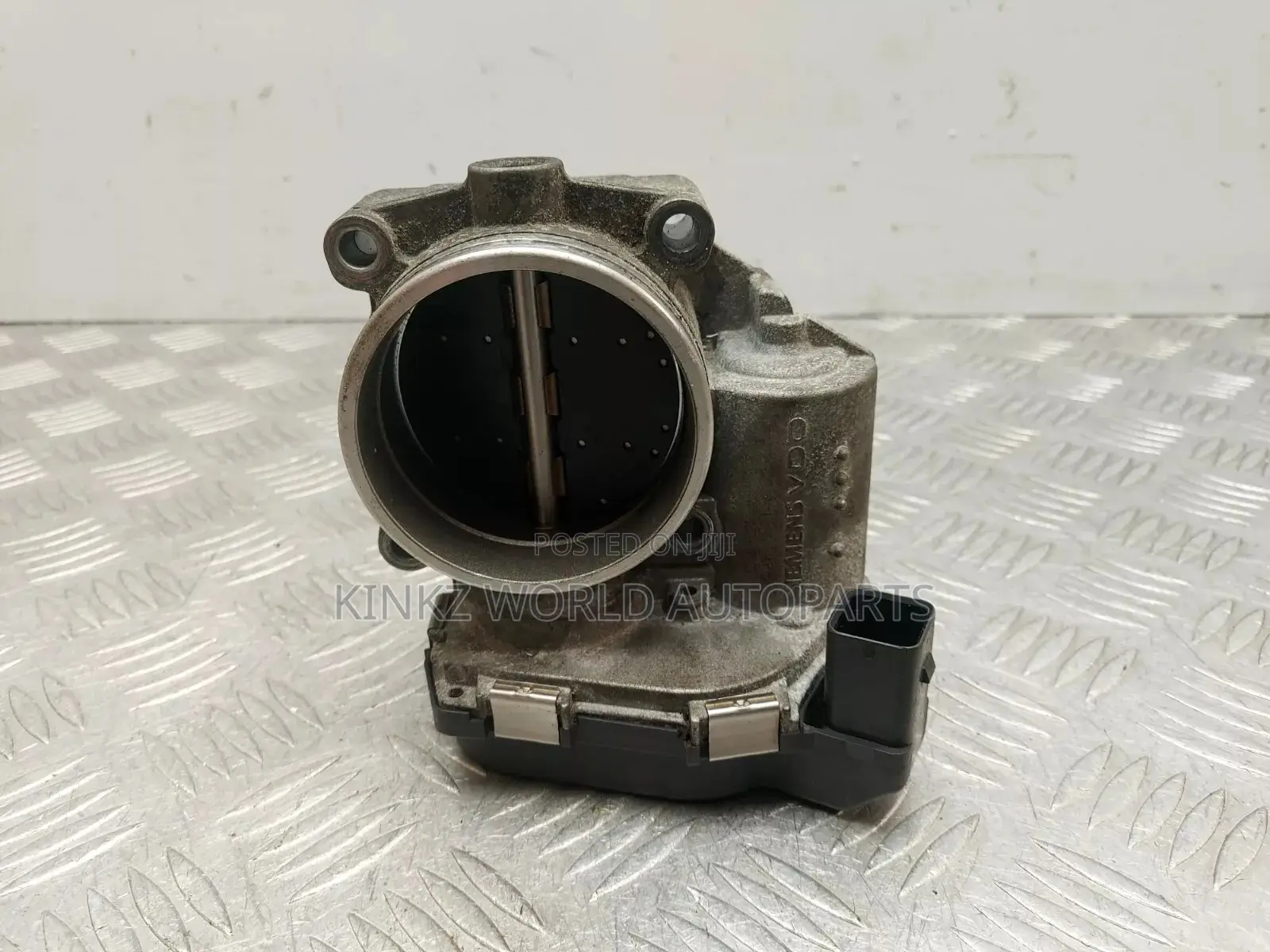 Genuine BMW E87 E90 E60 N43 Throttle Body 7561066