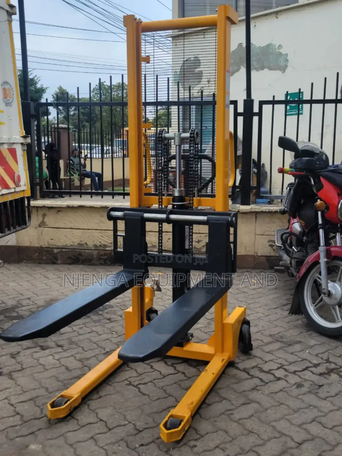 High Quality Hydraulic Pallet Stacker