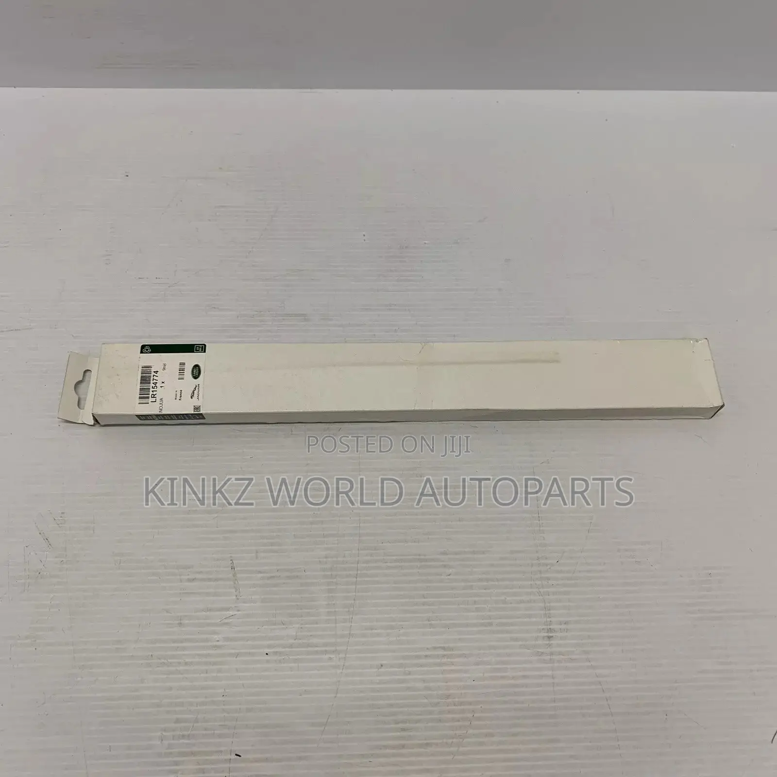 Genuine Land Rover Defender Front Wiper Blade - LR162053