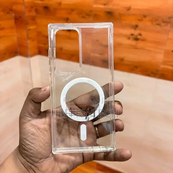 Samsung Galaxy S24 Ultra Transparent Case With Magsafe