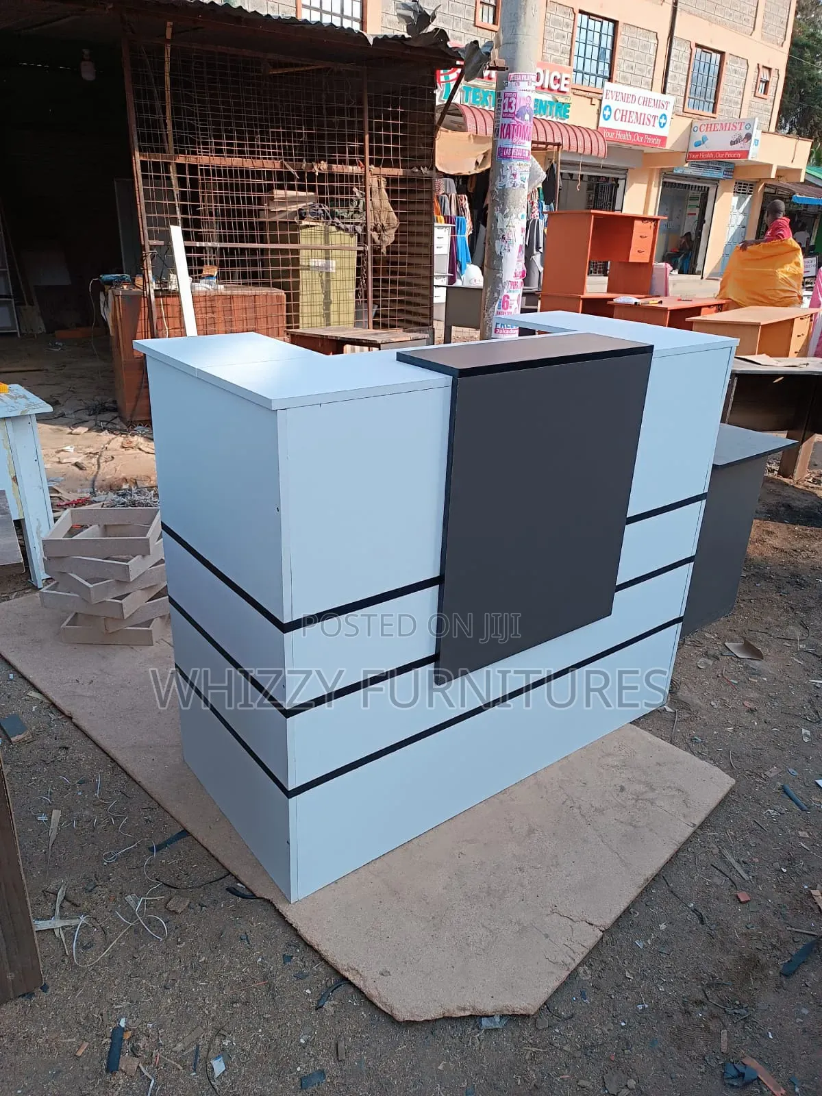 Receptionist Desk